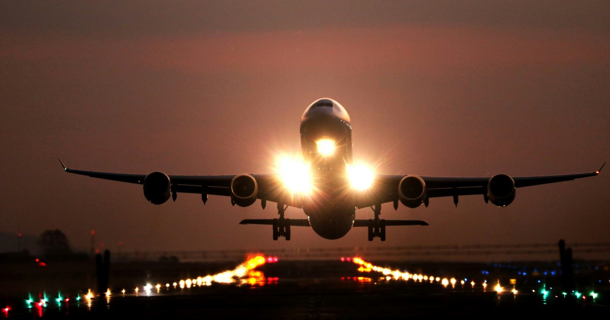 volar de noche